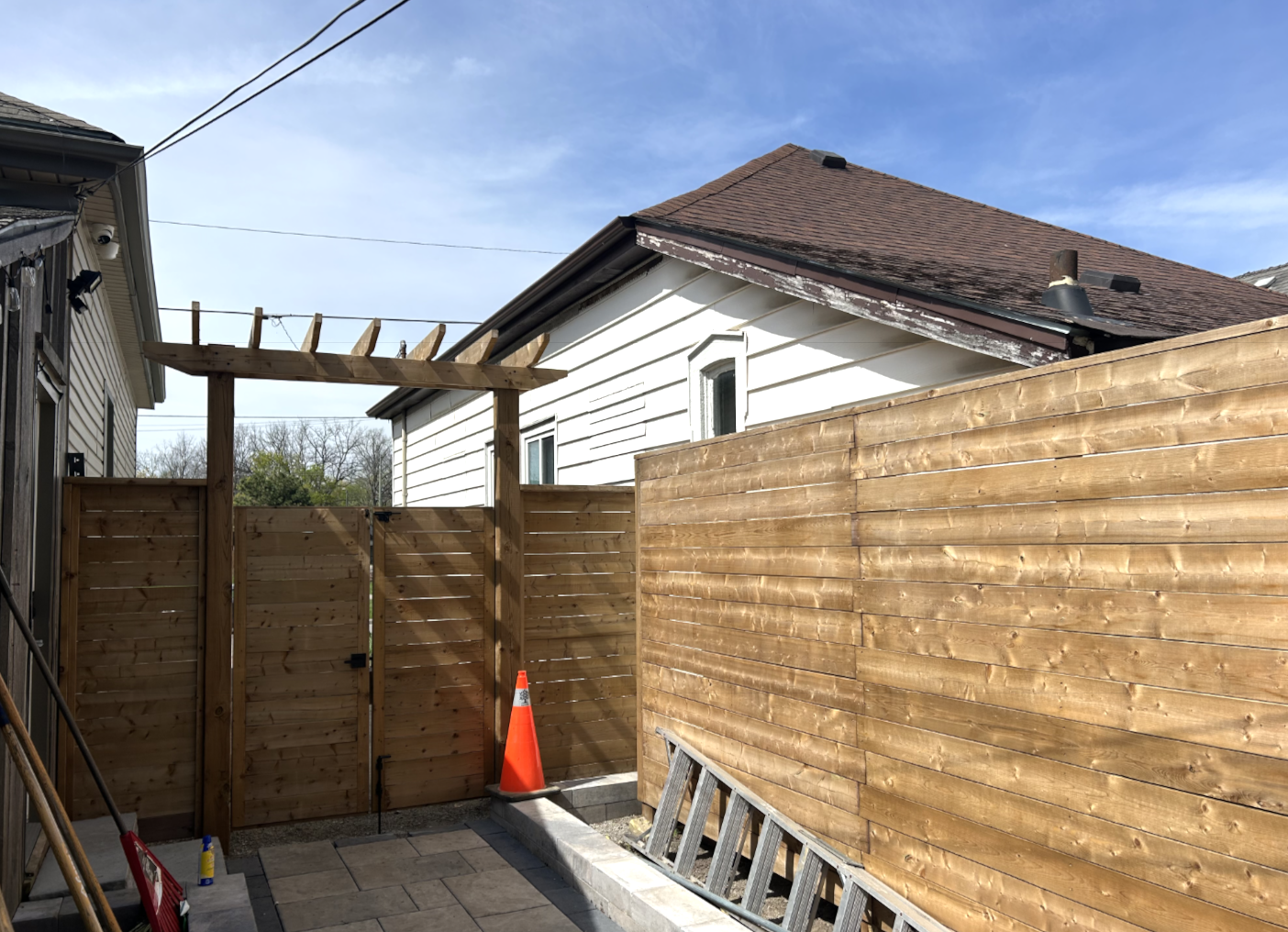 CDW Special privacy fence and pergola detail along the side yard